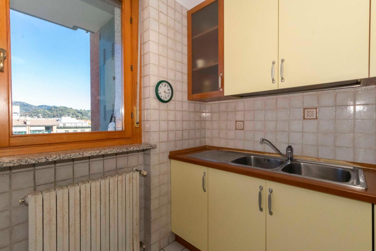 Apartament Cozy&Spacious Apt 2 Min Walk From The Tram Stop! Turyn Zewnętrze zdjęcie