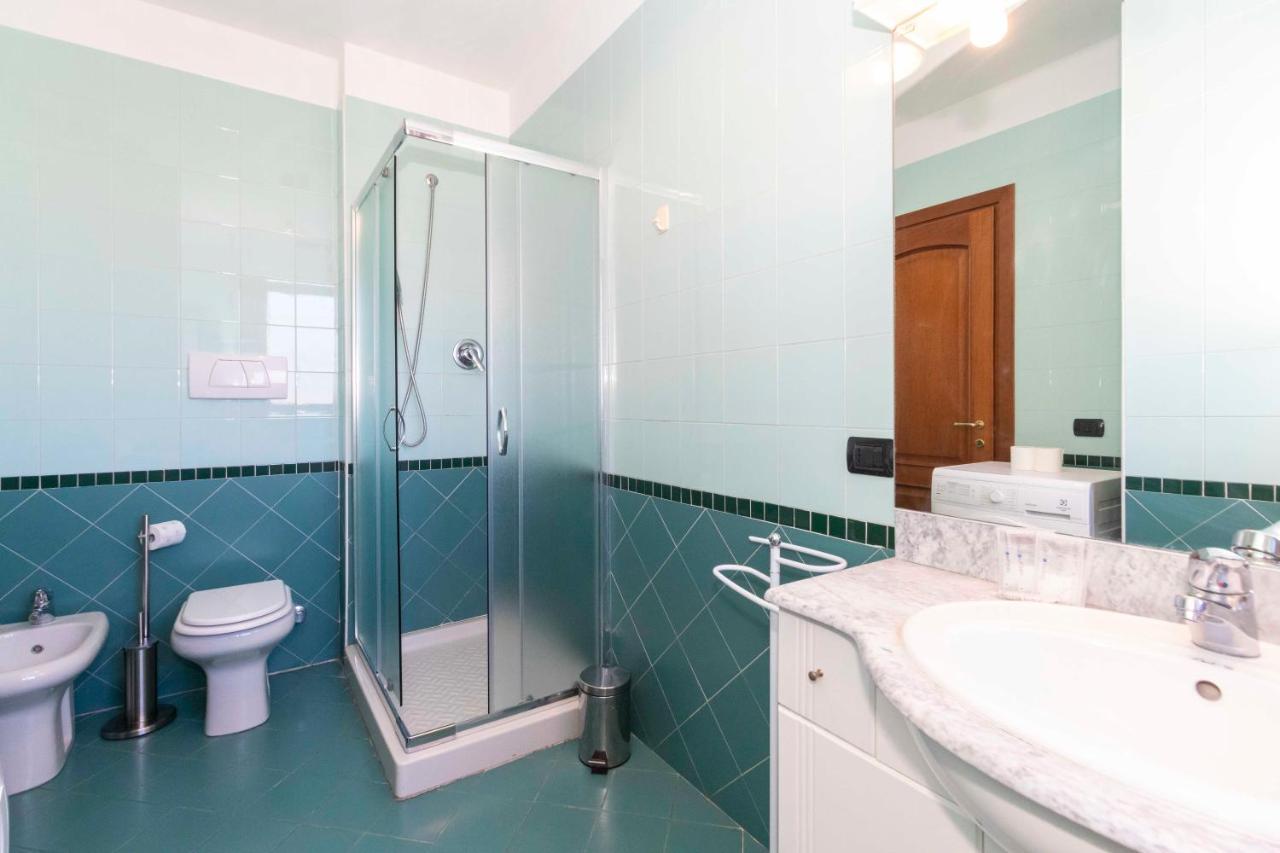 Apartament Cozy&Spacious Apt 2 Min Walk From The Tram Stop! Turyn Zewnętrze zdjęcie